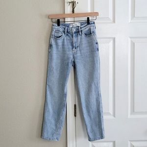 Hollister curvy high rise mom jean